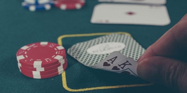 Layar permainan slot online populer di platform bbfstoto
